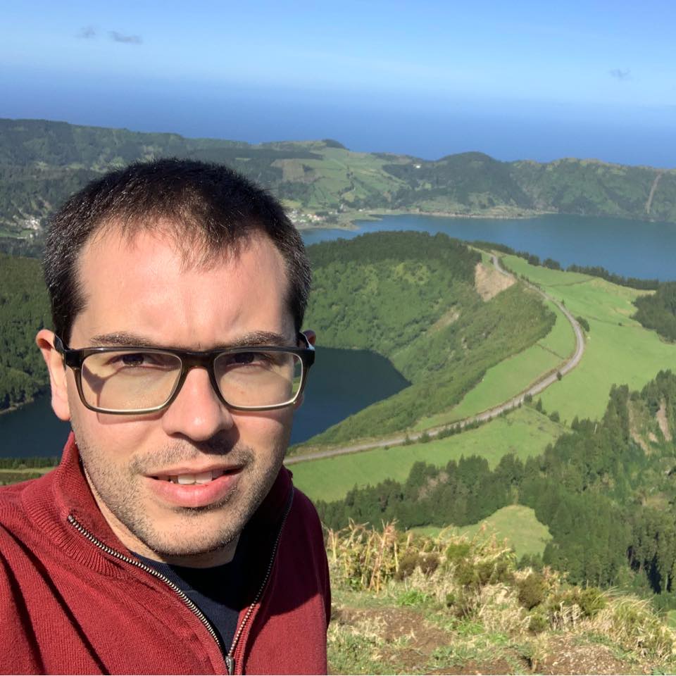 Ricardo Almeida  - Sátão