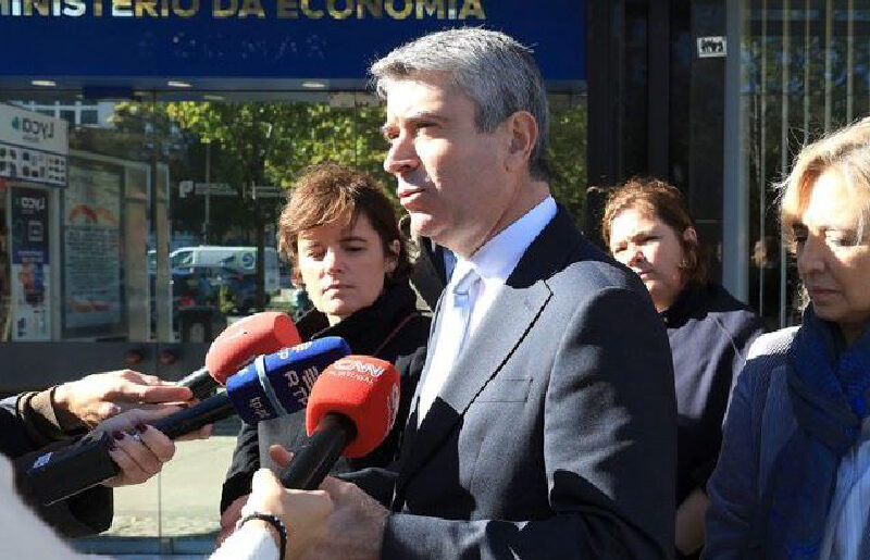 PRR: José Luís Carneiro confronta Governo com desvio de 800 milhões e falta de escrutínio